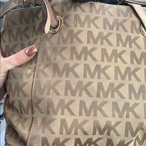 Michael Kors purse